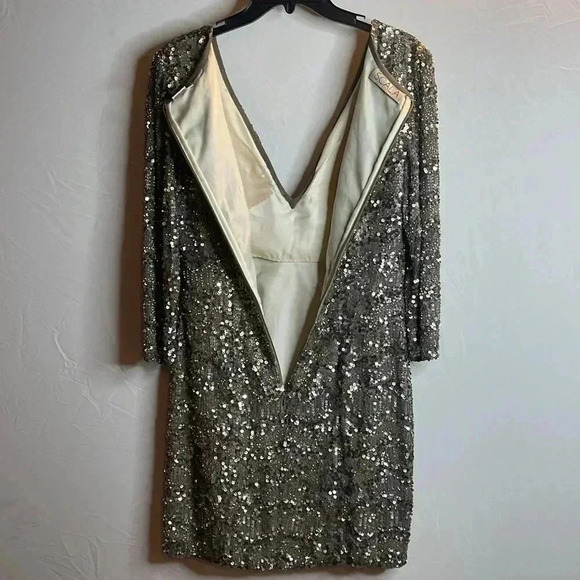 Vintage Scala, silver sequin cocktail dress. Size 6. - Picture 6 of 7